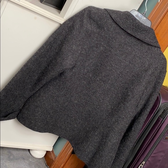 Gray wool jacket - Picture 3 of 3